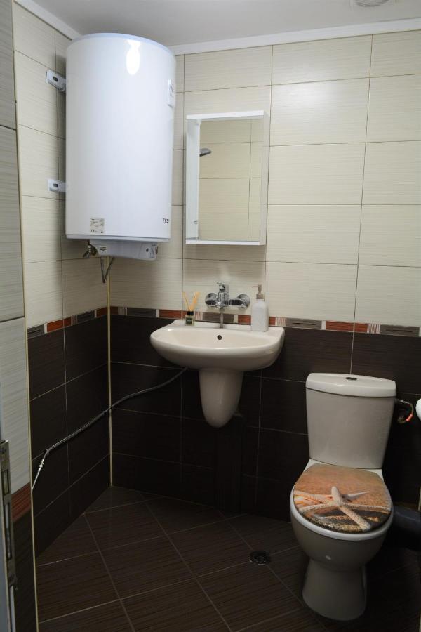 City Center Apartment Бургас Экстерьер фото